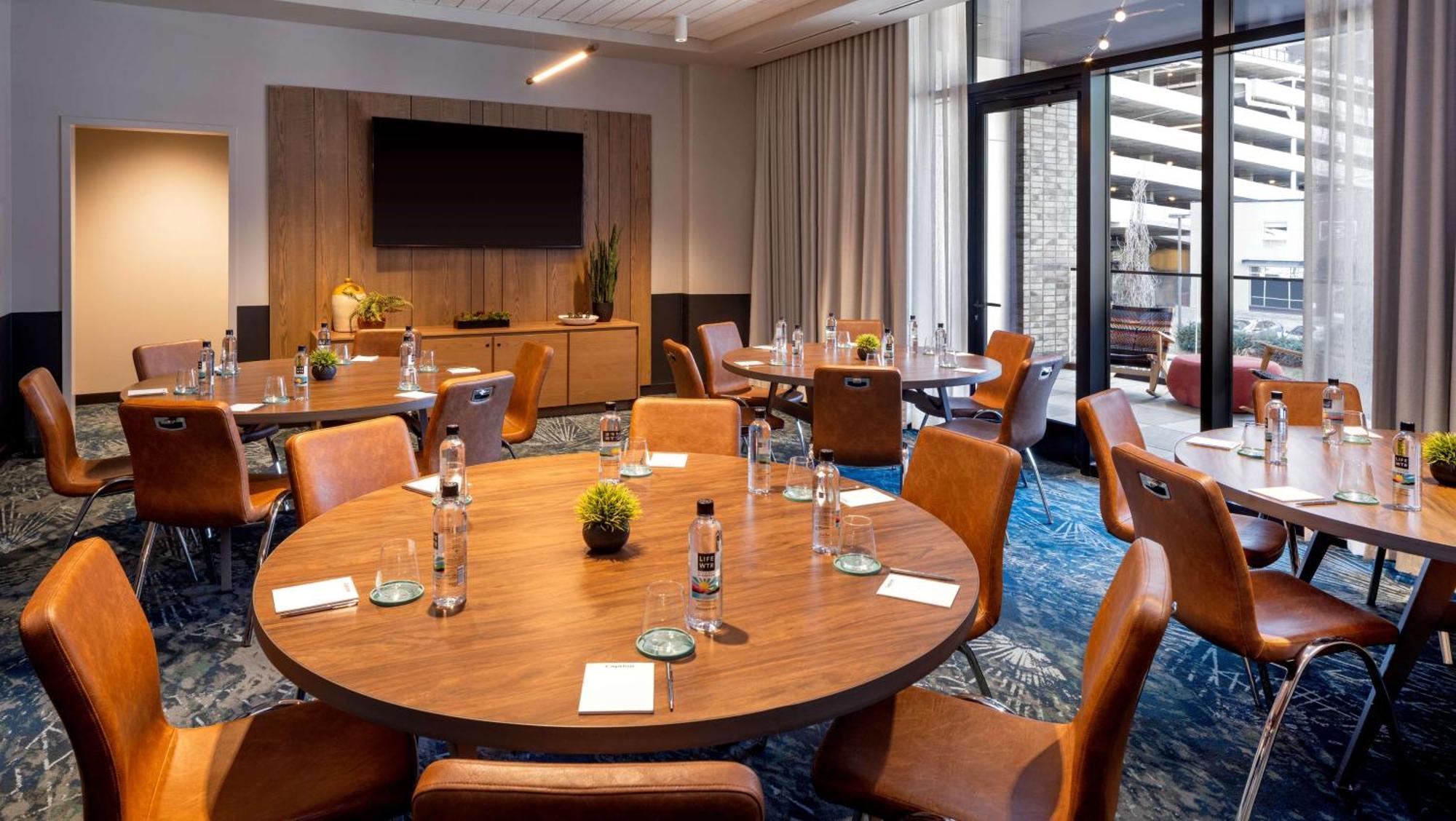 Caption By Hyatt Downtown Nashville/the Gulch 4*